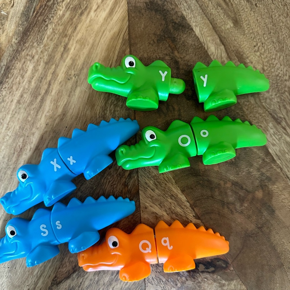 Learning Resources Alphabet Alligators - Picture 5 of 8